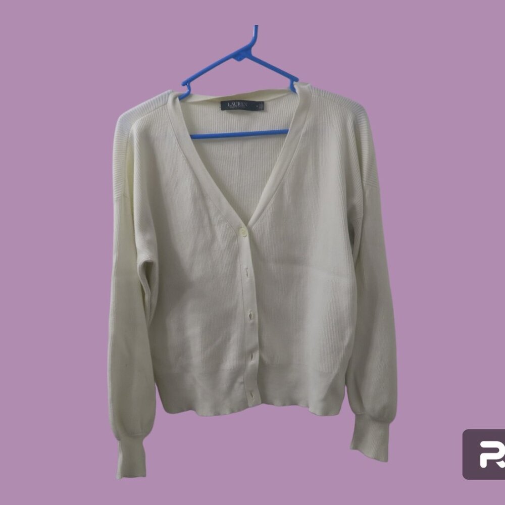 Lauren Ralph Lauren ribbed v-neck long sleeve blouse in white size medium.